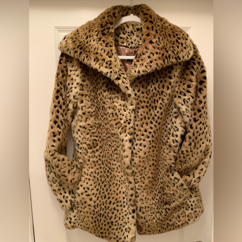 Aqua Faux Fur Cheetah/Leopard Print Jacket (waist length)